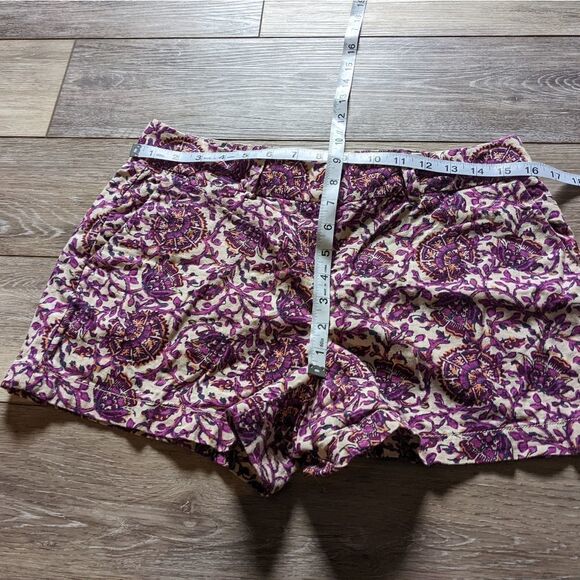 LOFT paisley print purple off whiteLightweight, breathable, & super cute shorts - Picture 7 of 12